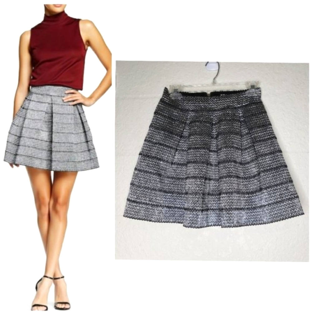 Ginger G metallic sparkle pleated mini skirt sz small *D